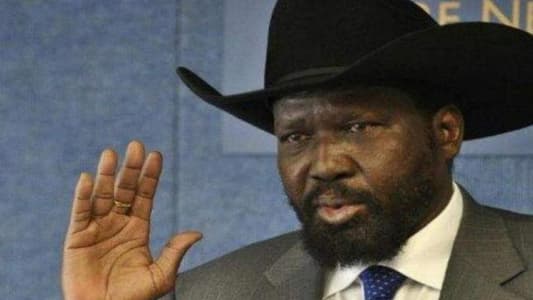 "رويترز": رئيس جنوب السودان يصدر عفوا عن زعيم المتمردين ريك مشار وآخرين بعد توقيع اتفاق السلام