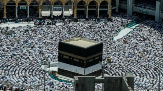 Qatar accuses Saudis of barring haj pilgrims, Riyadh says untrue