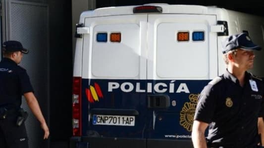 Spanish police shoot man trying to attack police station