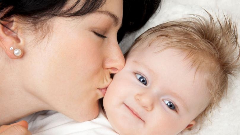 Mum Shares Terrifying Story Warning People Not to Kiss Newborn Babies