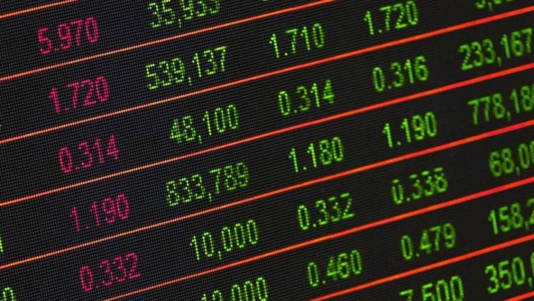 أزمة مالية كبيرة تلوح في الأفق... والأرقام تتكلّم