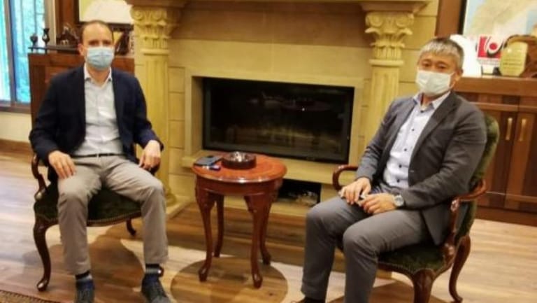 المحافظ خضر عرض مع مدير المفوضية العليا لشؤون اللاجئين في لبنان لمعاناة المجتمع المضيف