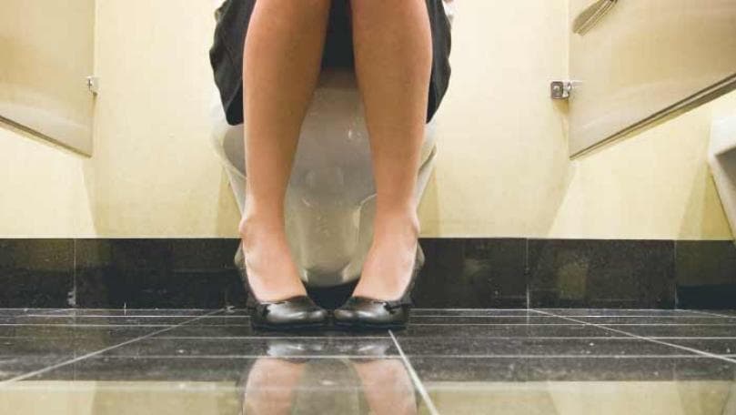 Here's What Happens If You Hold in Your Pee for Too Long