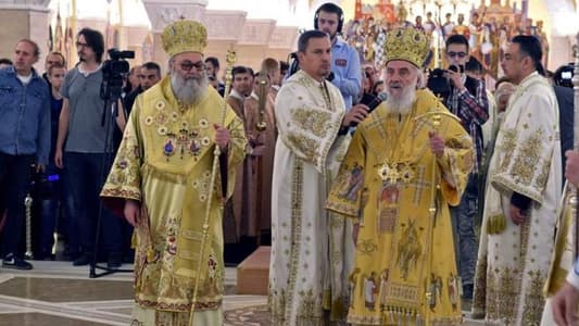 البطريركان يوحنا العاشر وإيريناوس ترأسا قداسا احتفاليا في بلغراد