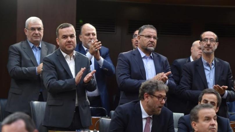 Teacher Receives Touching Christmas Present from Student 'With Nothing to Give'