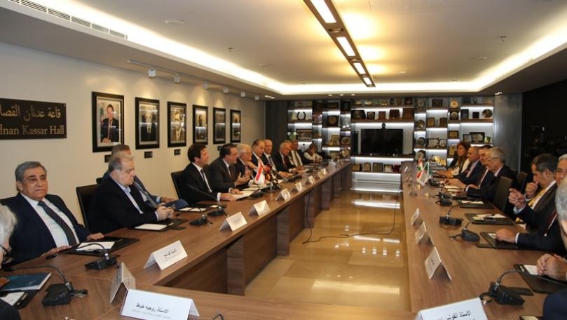 Photos: Scientists Find Out Why Mona Lisa Painting's Eyes 'Follow You'