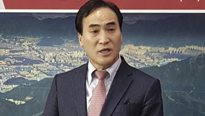 Interpol elects South Korea's Kim Jong-yang as president