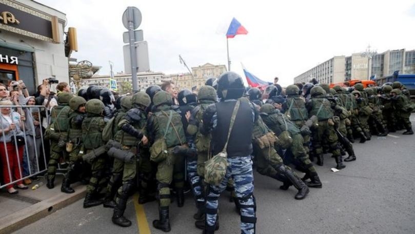 بالصورة: هكذا كان مروان خوري في طفولته