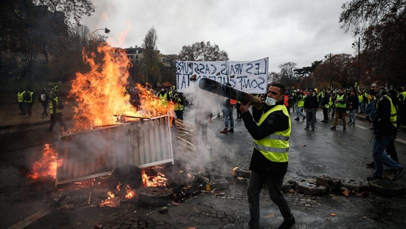Paris suspends fuel tax hike for 6 months amid protests in France - PM