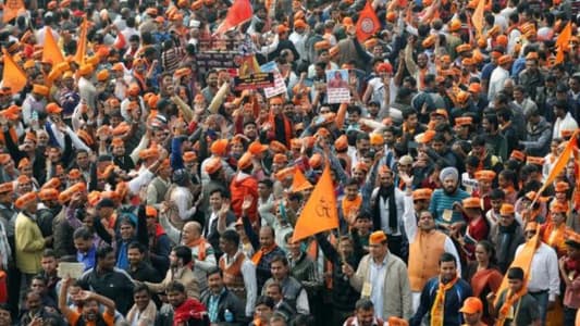 Hindu monks, large crowds call on Modi to help build Ayodhya temple