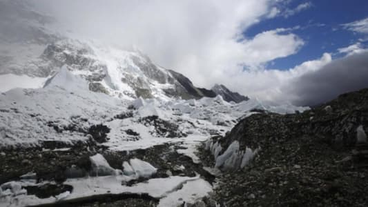 Sherpa widows to climb Everest to inspire single women