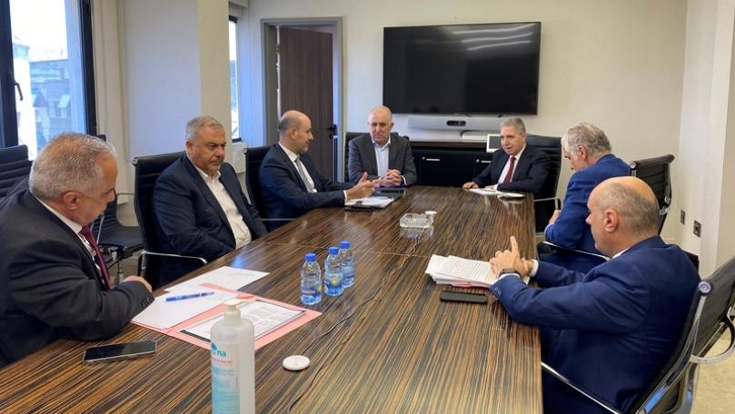 Wazni meets Interior Minister
