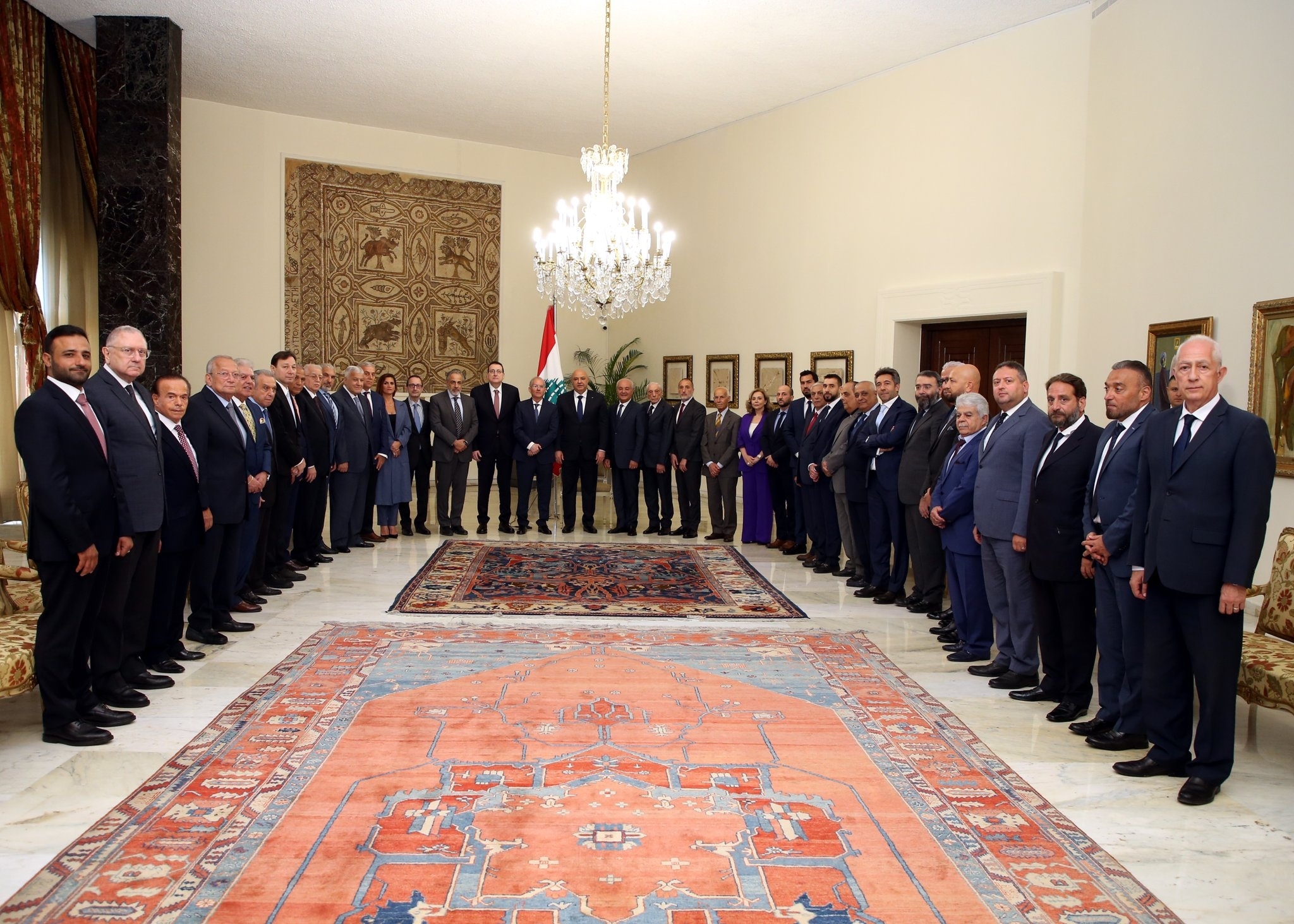 President Aoun before a delegation from the Beirut Traders Association: The state is determined to combat corruption and waste with the support of the judiciary, and I am aware of the difficulties faced by the Lebanese people; reform takes time, but the train has been set on the right track