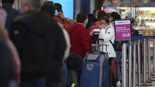 CDC says unvaccinated young foreign travelers do not need to quarantine