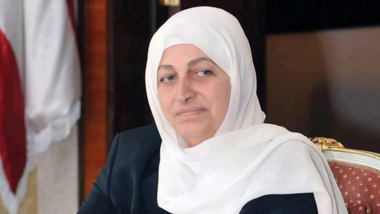 بهية الحريري تجري اتصالات معايدة بالميلاد