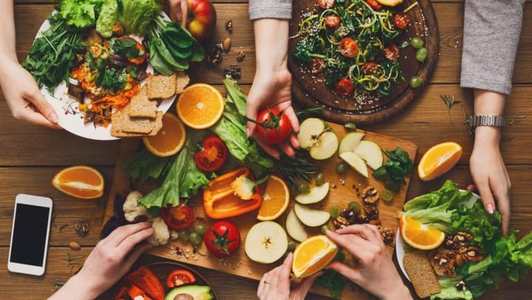 New ‘Planetary Health Diet’ Can Save Lives and the Planet, Major Review Suggests