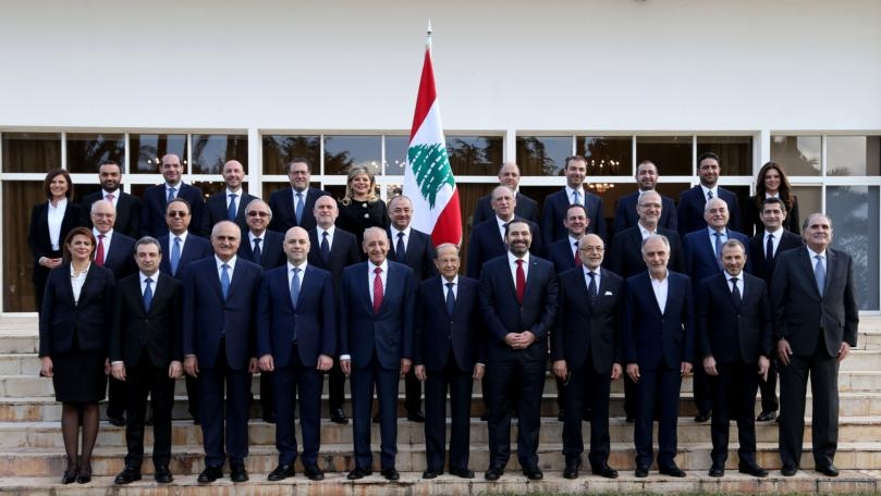 "حكومة العمل": نظرة فصورة فابتسامة وضحكة الحريري الأعرض... التفاصيل في النشرة المسائية