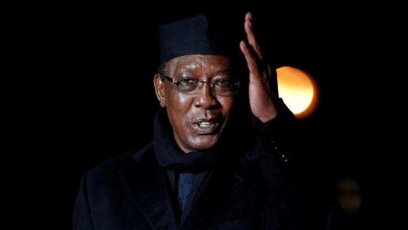 Backing Chad's Deby, French warplanes stop rebel advance from Libya