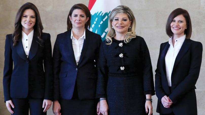 هل من "وزيرة ملكة" في الحكومة؟