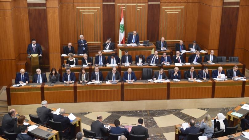 الحكومة تنال ثقة المجلس النيابي بغالبيّة ١١١ صوتاً من أصل ١١٧