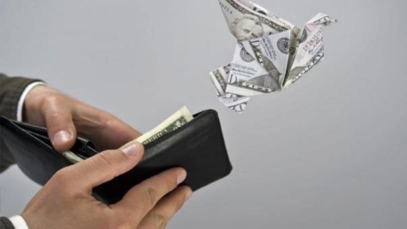 9 Surprising Ways You're Wasting Money Without Realizing It