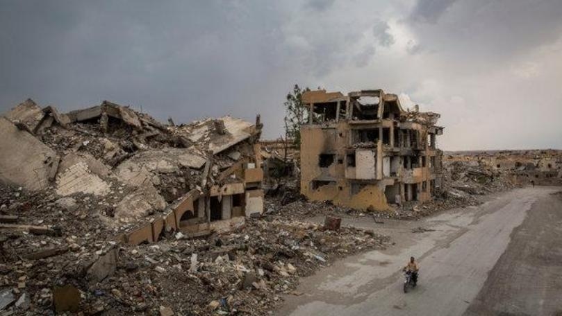 Last Islamic State holdout on verge of defeat in east Syria