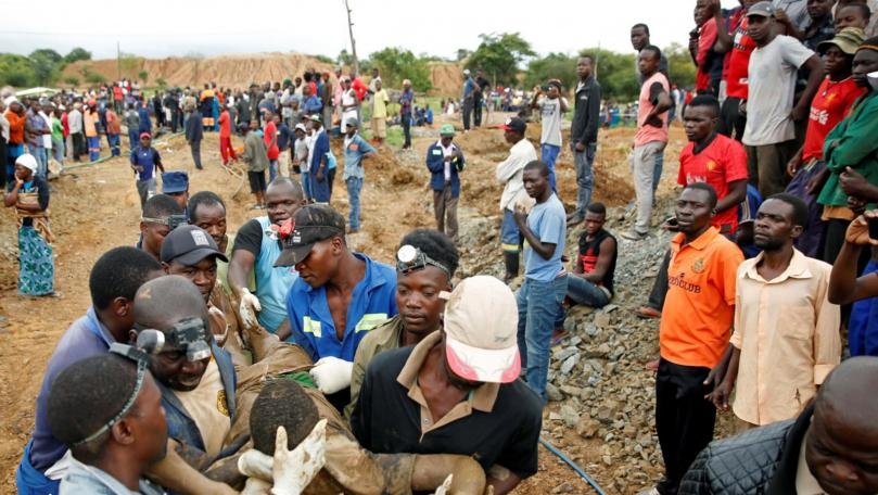 Zimbabwean rescuers pull 22 bodies from mine, eight more found alive