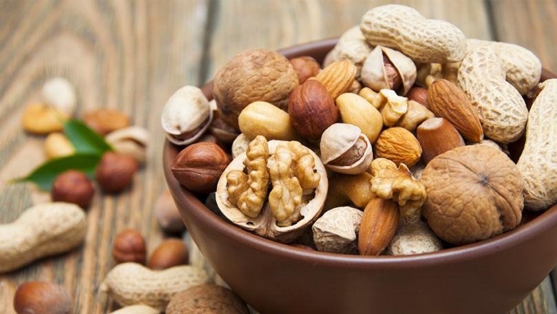 Eating Nuts Lowers Heart Disease Risk for Diabetics