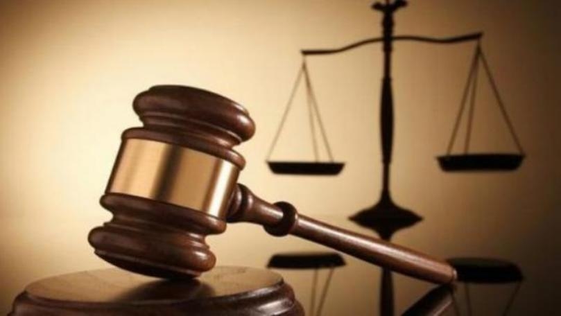 الادعاء على 8 مدنيين وعسكريين بقبض رشاوى ومحاولة التلاعب بملفات قضائية