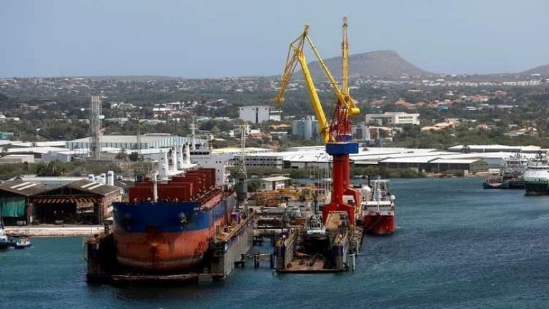 انخفاض الصادرات النفطيّة الفنزويليّة جراء العقوبات