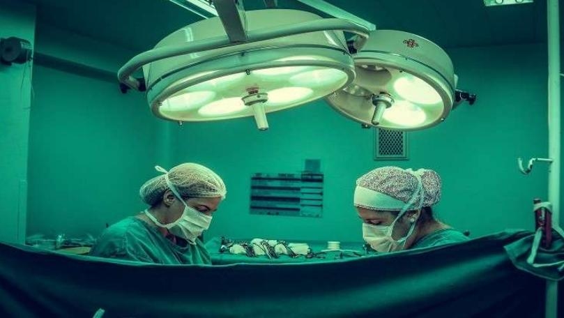جراحة تجميليّة من نوع خاص!