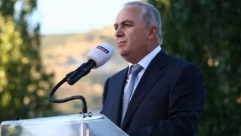 لماذا تواصل ضاهر مع وزيرة الطاقة؟