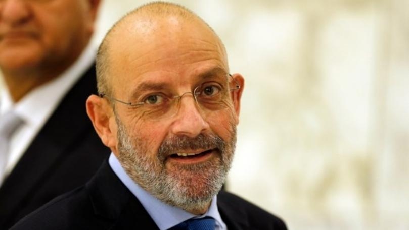 بالصور: فضيحة زياد عيتاني... حشيشة وmossad في منزله