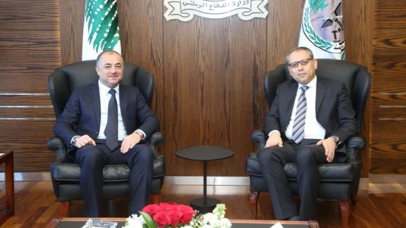 Defense Minister welcomes Egyptian Ambassador