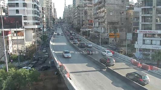 التحكم المروري: حركة المرور كثيفة من المدينة الرياضية باتجاه الكولا وصولاً إلى نفق سليم سلام