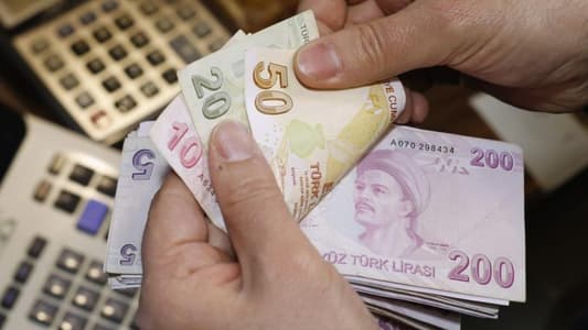 "رويترز": الليرة التركية تزيد خسائرها إلى 6.77 في المئة مع هبوطها إلى 5.8350 مقابل الدولار