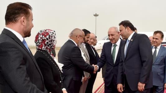 Berri begins an official visit to Iraq during which he will meet with Sistani, senior Iraqi officials