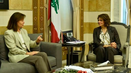 Hassan talks latest developments with US ambassador
