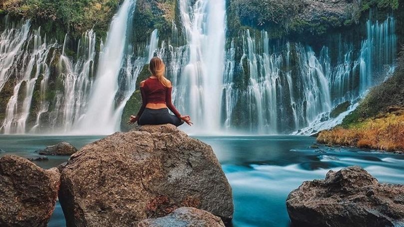 US Woman Becomes World's Youngest Person to Visit All Countries
