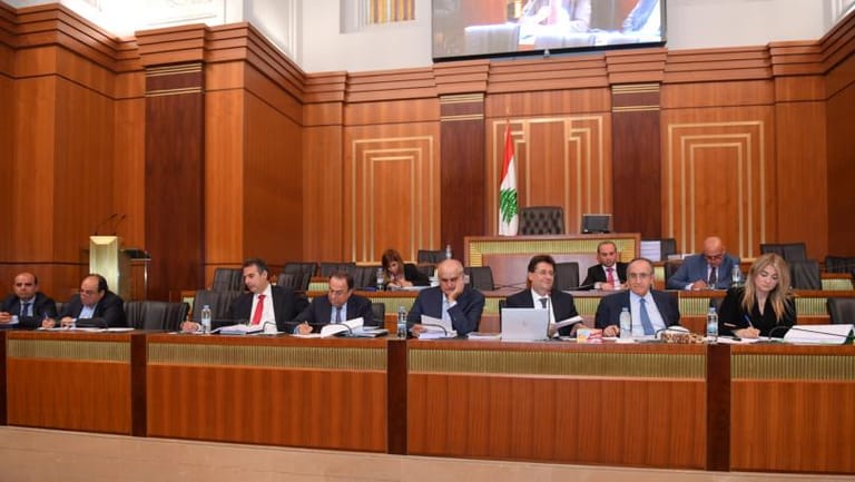 الأسواق قلقة من موازنة 2019.. واستحالة لتحقيق أرقامها