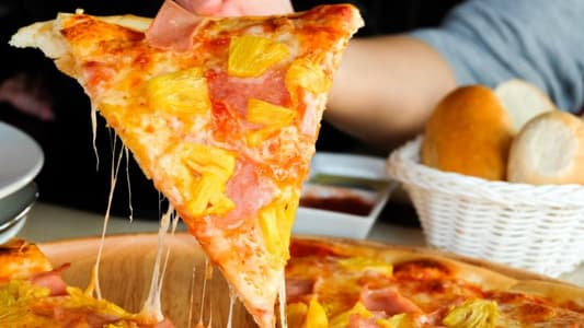 Young, Fit Men Who Eat Diet of Pizza, Chips and Burgers Have Much Lower Sperm Count