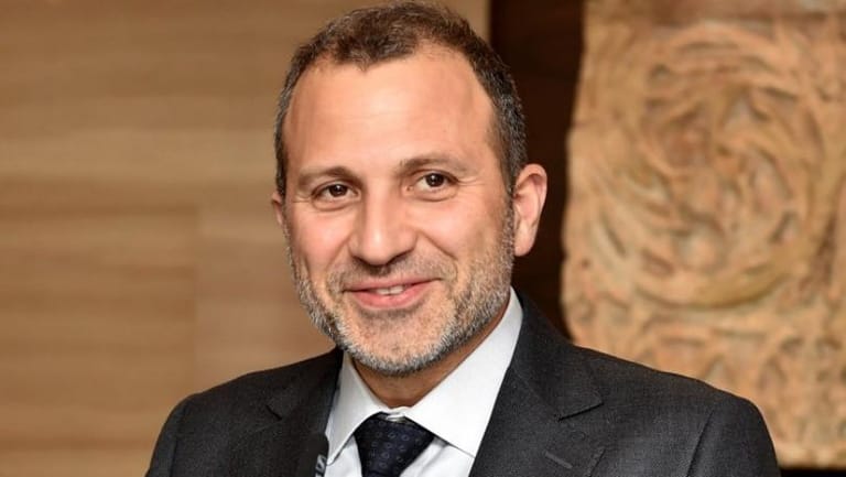 باسيل... والمغناطيس!