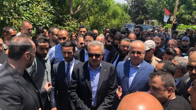 إرسلان خلال تشييع رامي سلمان: يعزّ علي أن أقف لوداع أي شاب من الطائفة الدرزية ولا أُحسد على هذا الموقف لأننا نعيش مع ألم الناس والحمدلله أننا نشعر مع الناس 