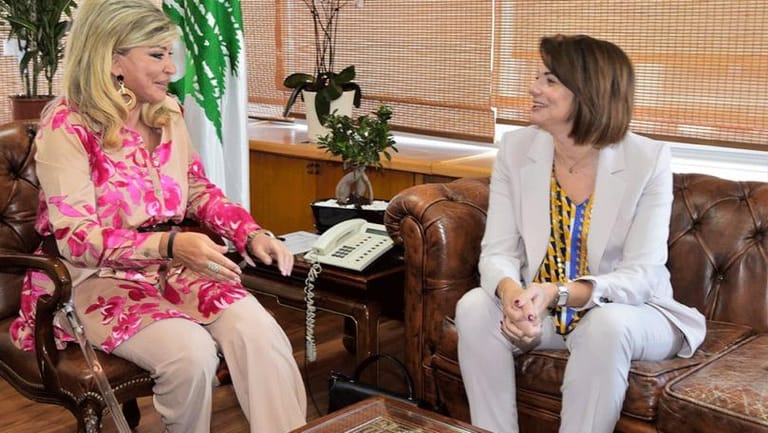 وزيرتان تعملان معا لمشروع وطني يخص الجميع. ما هو؟ التفاصيل في نشرة الليلة