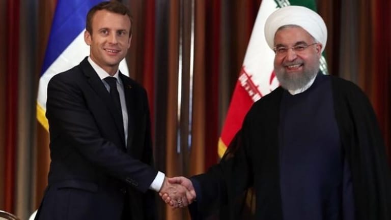 أ.ف.ب: ماكرون يبدي لروحاني "قلقه البالغ" حيال تطورات الملف النووي الايراني