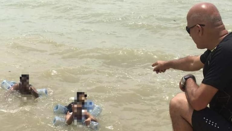 حاولوا ممارسة هواية السباحة... وهذا ما حصل!