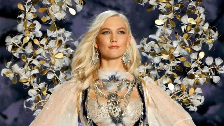 Karlie Kloss Reveals Why She Quit Modeling for Victoria's Secret