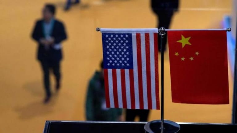 المفاوضون الأميركيون والصينيون يستأنفون محادثات التجارة