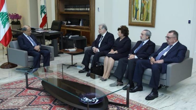 عون استقبل عضو المجلس التنفيذي لغرفة التجارة مع وفد دولي