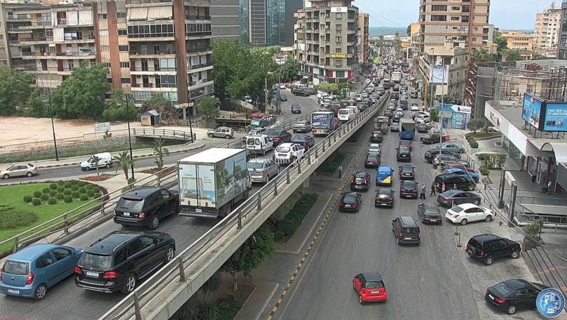 التحكم المروري: حركة المرور كثيفة من ساحة انطلياس باتجاه الاوتوستراد الساحلي